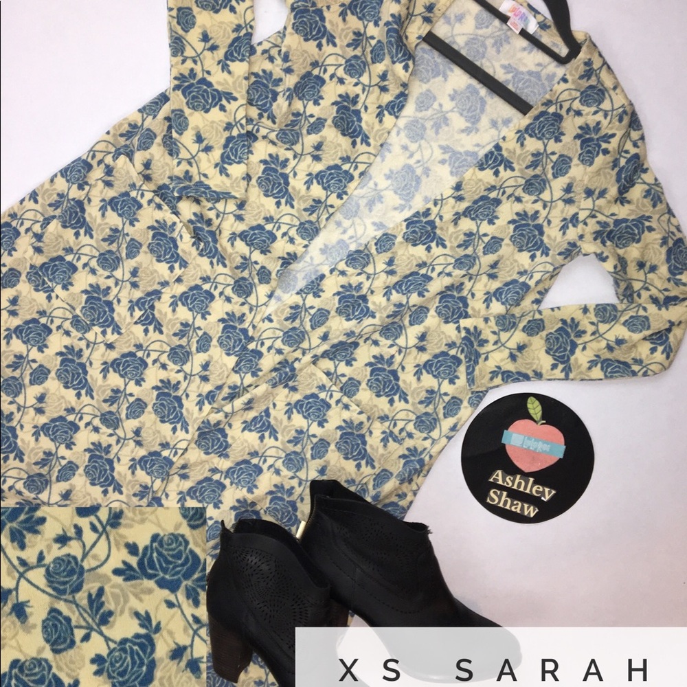 🚨SALE🚨LuLaRoe Rose Sweater Sarah Duster- NWT